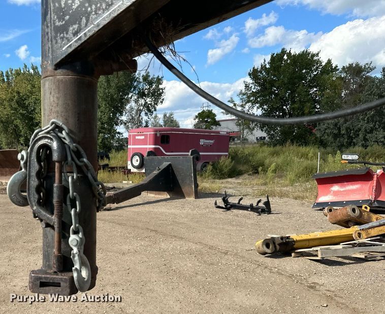 image for item DP8499 1989 Boss Trailer 828FGN flatbed trailer