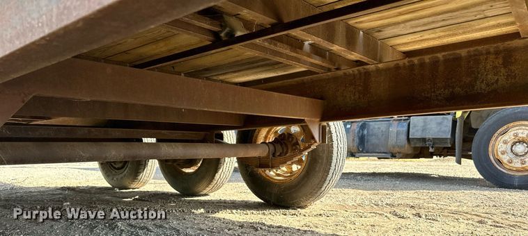 image for item DP8499 1989 Boss Trailer 828FGN flatbed trailer