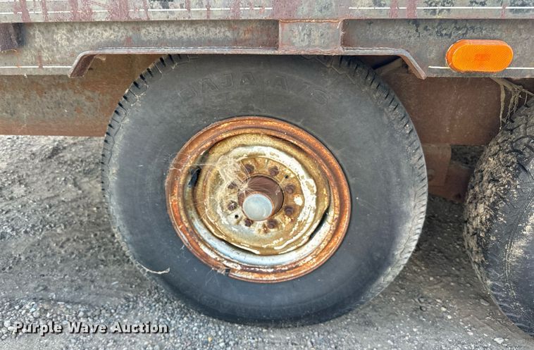 image for item DP8499 1989 Boss Trailer 828FGN flatbed trailer