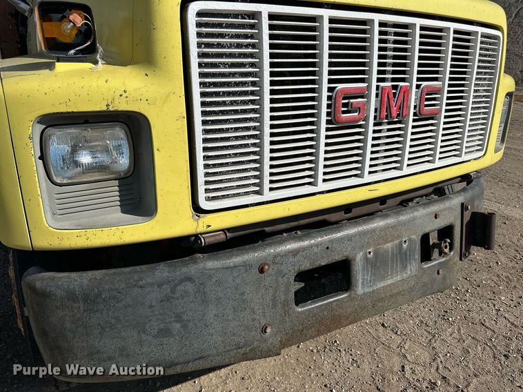 image for item DP8500 1992 GMC  Topkick flatbed truck