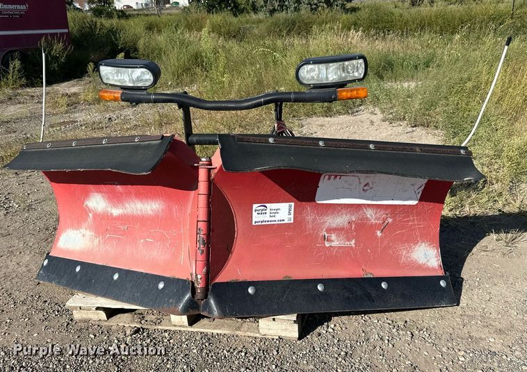 image for item DP8502 Boss  snow plow
