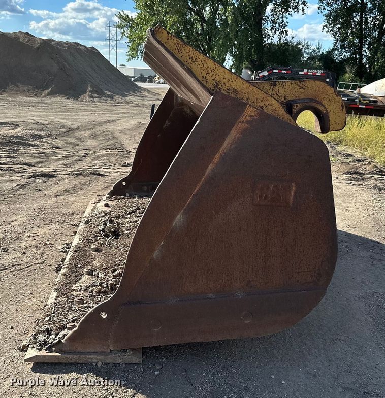 image for item DP8505 Caterpillar  wheel loader bucket