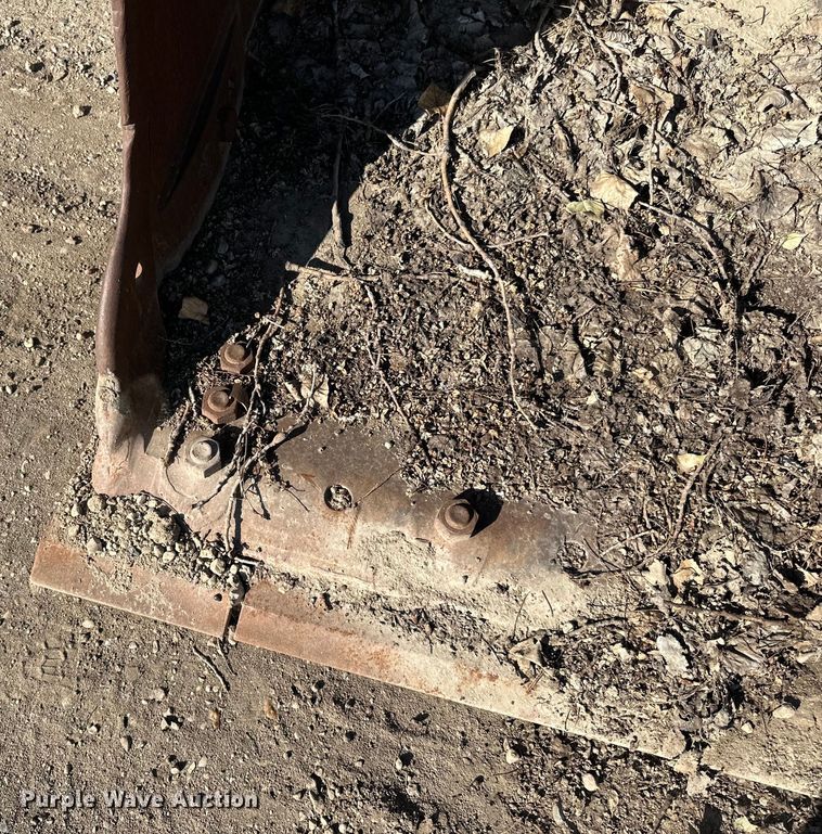 image for item DP8505 Caterpillar  wheel loader bucket