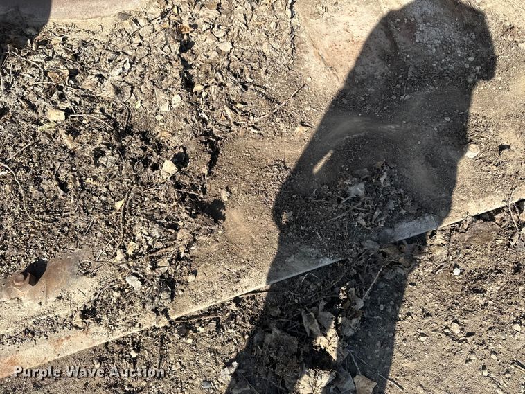 image for item DP8505 Caterpillar  wheel loader bucket