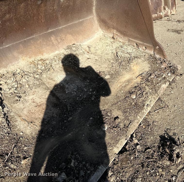 image for item DP8505 Caterpillar  wheel loader bucket