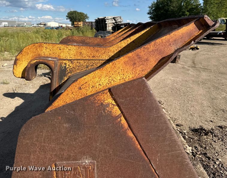 image for item DP8505 Caterpillar  wheel loader bucket