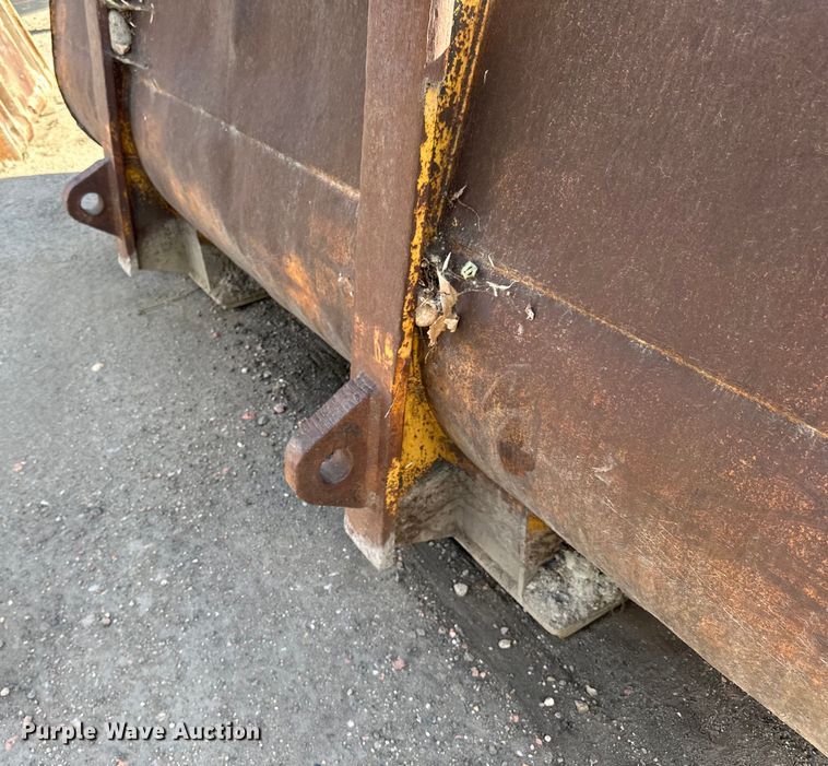 image for item DP8505 Caterpillar  wheel loader bucket