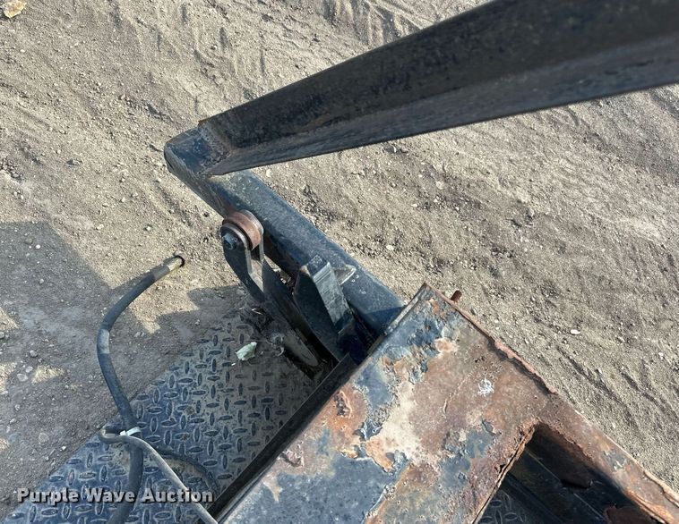 image for item DP8506 Maxon ROW-3B end lift gate