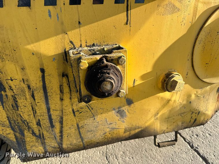 image for item DP8507 Asphalt Doctor seal coating applicator 