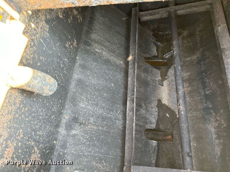 image for item DP8507 Asphalt Doctor seal coating applicator 