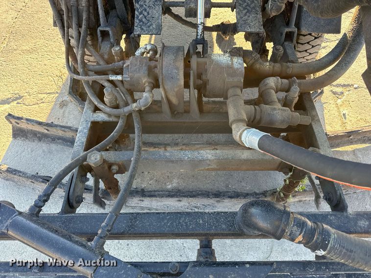 image for item DP8507 Asphalt Doctor seal coating applicator 