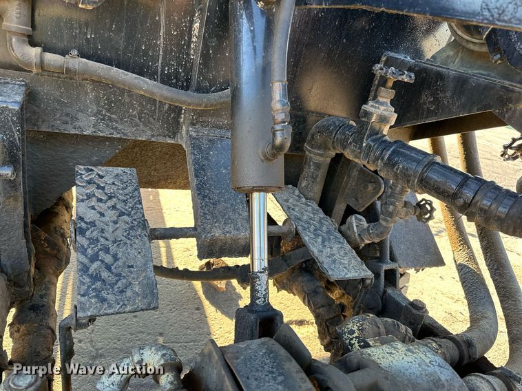 image for item DP8507 Asphalt Doctor seal coating applicator 