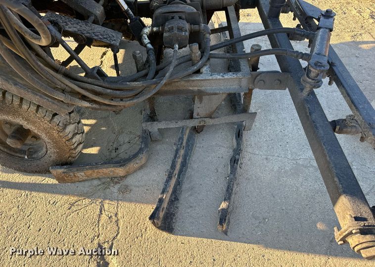 image for item DP8507 Asphalt Doctor seal coating applicator 