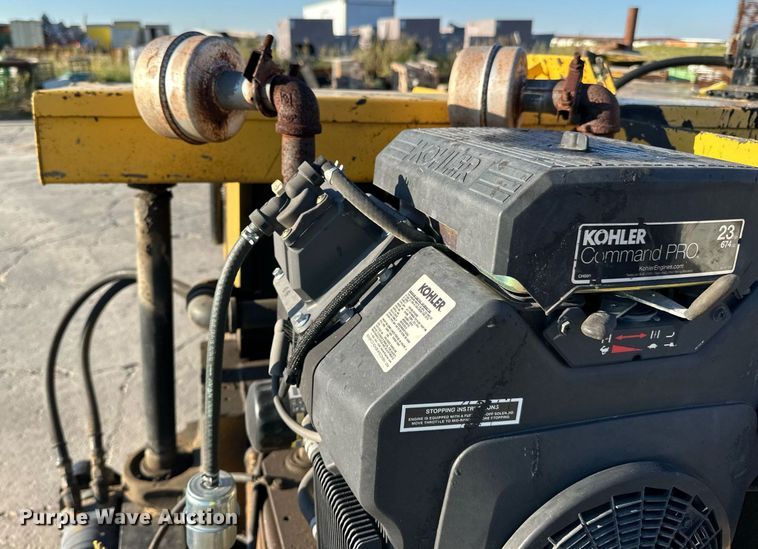 image for item DP8507 Asphalt Doctor seal coating applicator 