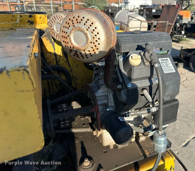 image for item DP8507 Asphalt Doctor seal coating applicator 