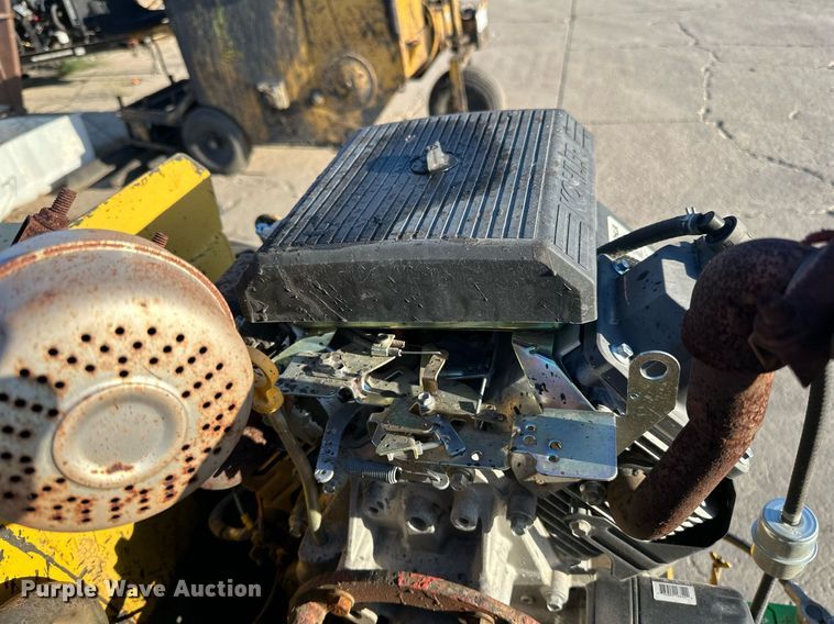 image for item DP8507 Asphalt Doctor seal coating applicator 