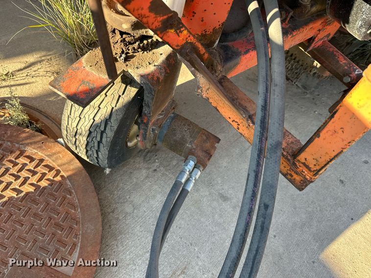 image for item DP8508 Asphalt router