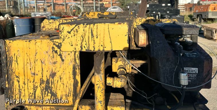 image for item DP8509 Seal coat applicator 