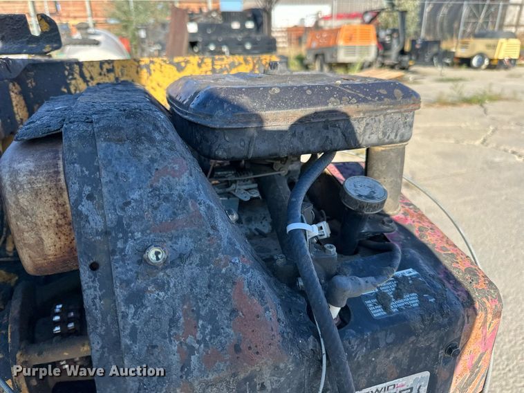 image for item DP8509 Seal coat applicator 