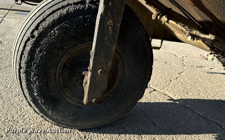 image for item DP8509 Seal coat applicator 