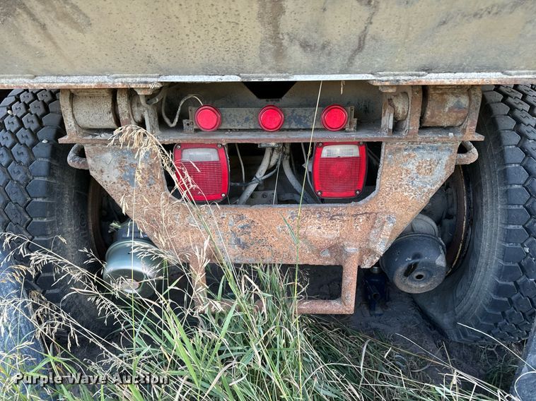 image for item DP8510 2007 Kenworth W900 dump truck