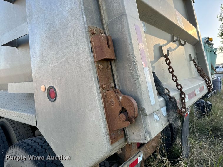 image for item DP8510 2007 Kenworth W900 dump truck