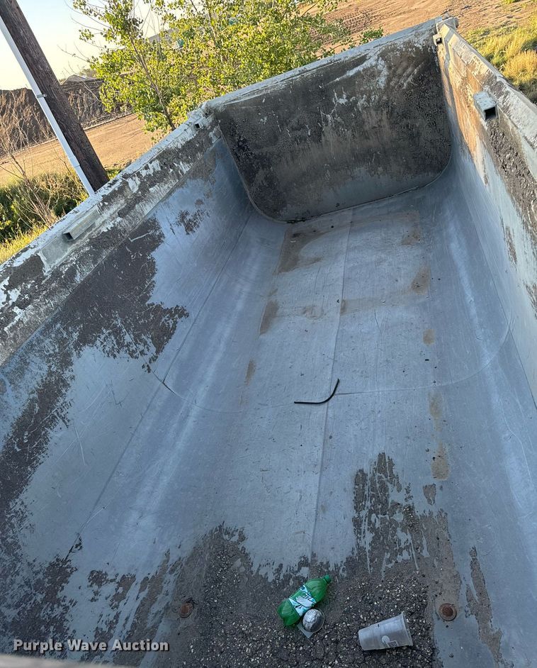 image for item DP8510 2007 Kenworth W900 dump truck