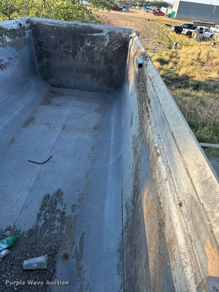 image for item DP8510 2007 Kenworth W900 dump truck