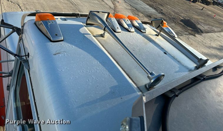 image for item DP8510 2007 Kenworth W900 dump truck