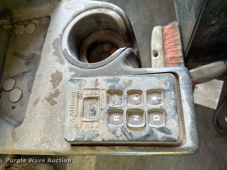 image for item DP8510 2007 Kenworth W900 dump truck