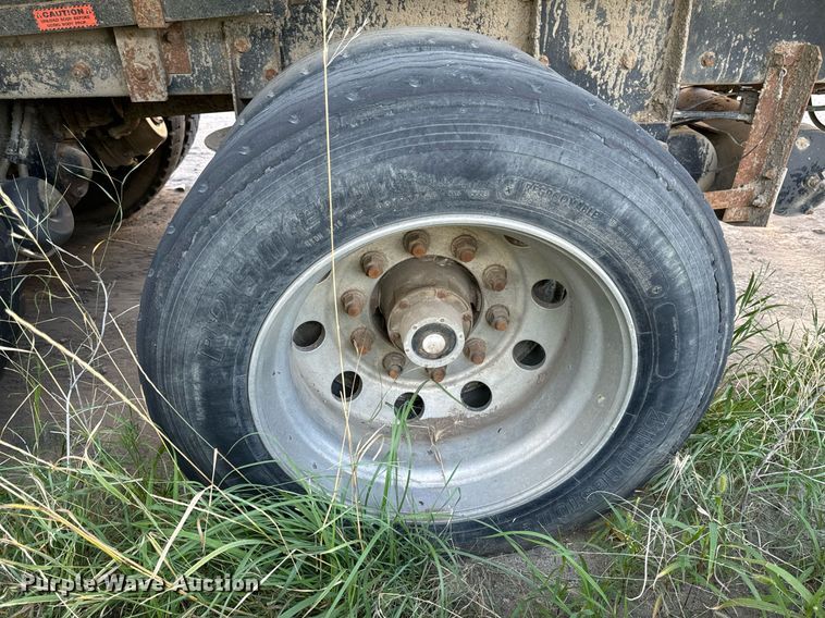 image for item DP8510 2007 Kenworth W900 dump truck