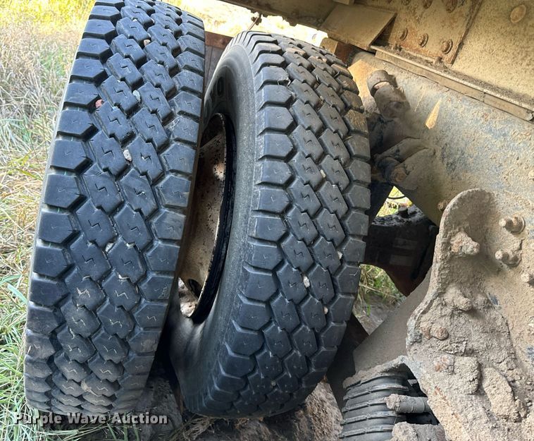 image for item DP8510 2007 Kenworth W900 dump truck