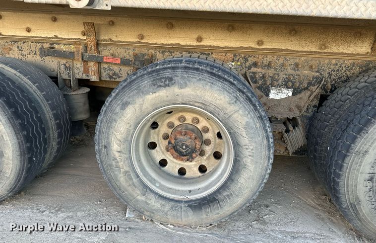 image for item DP8510 2007 Kenworth W900 dump truck