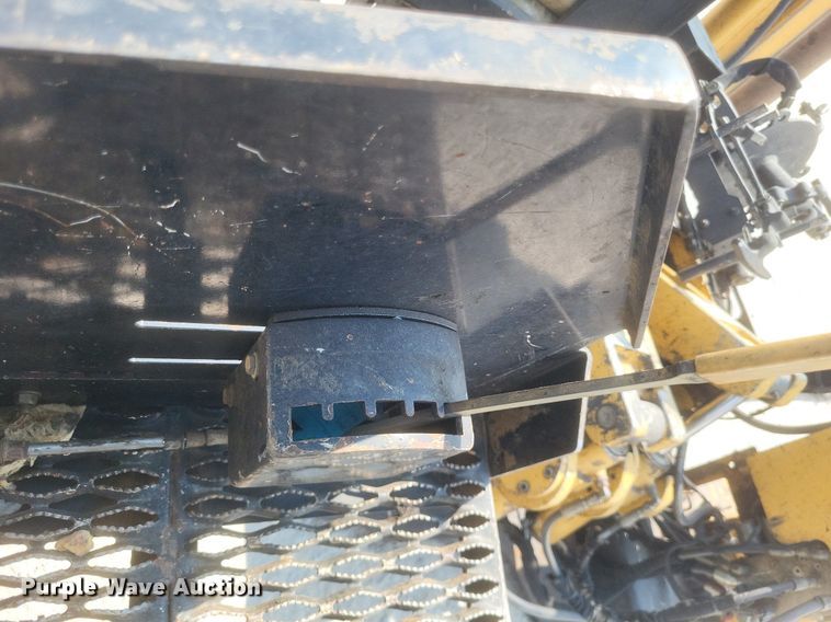 image for item DQ3630 2015 Vermeer  D24x40 Series II directional boring unit