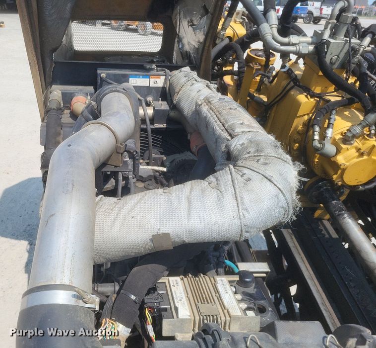 image for item DQ3630 2015 Vermeer  D24x40 Series II directional boring unit