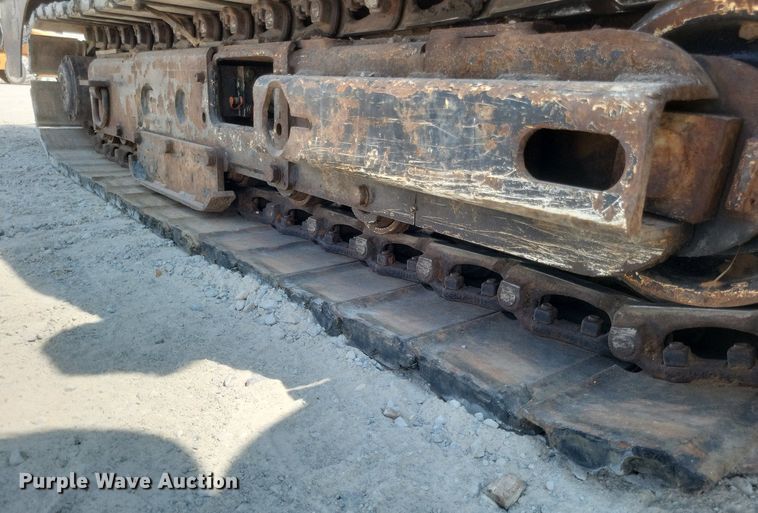 image for item DQ3630 2015 Vermeer  D24x40 Series II directional boring unit