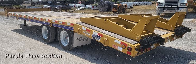 image for item DQ3631 2023 Eager Beaver 20XPT equipment trailer