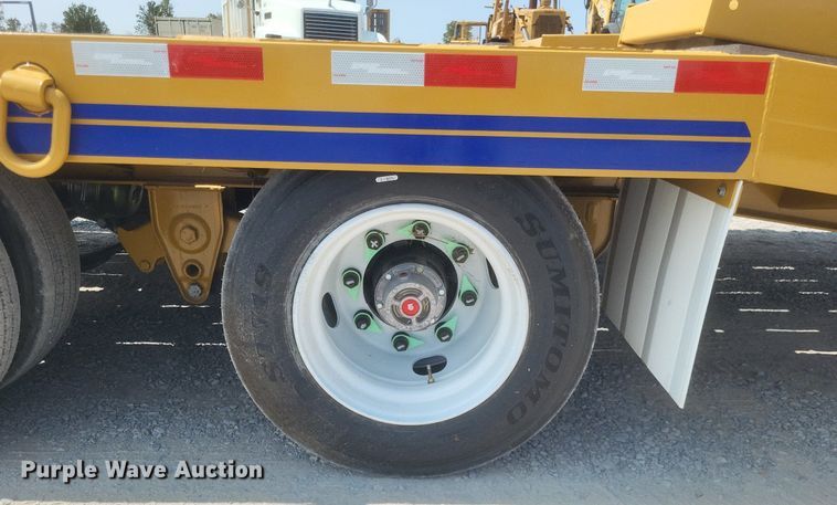 image for item DQ3631 2023 Eager Beaver 20XPT equipment trailer