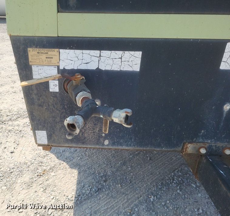 image for item DQ3633 2013 Sullair 375HH air compressor