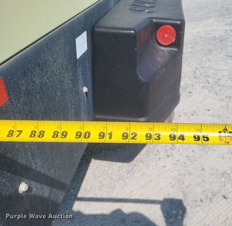 image for item DQ3633 2013 Sullair 375HH air compressor