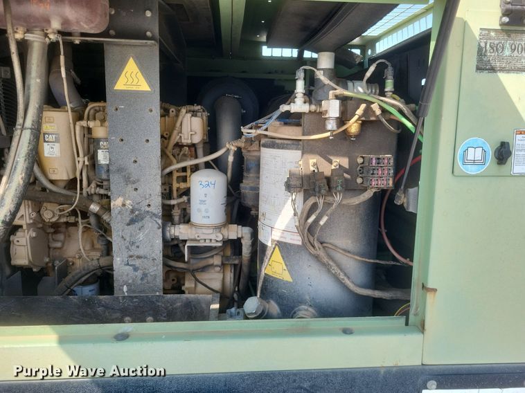 image for item DQ3633 2013 Sullair 375HH air compressor