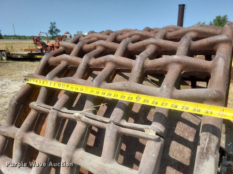 image for item DQ3634 Hyster grid roller