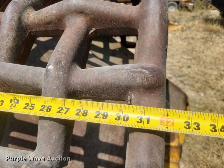 image for item DQ3634 Hyster grid roller