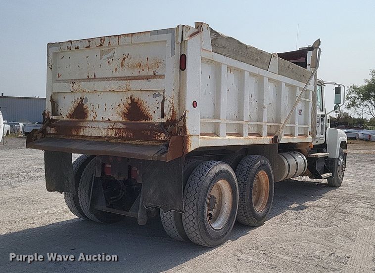 image for item DQ3641 2010 Mack CHU613 dump truck