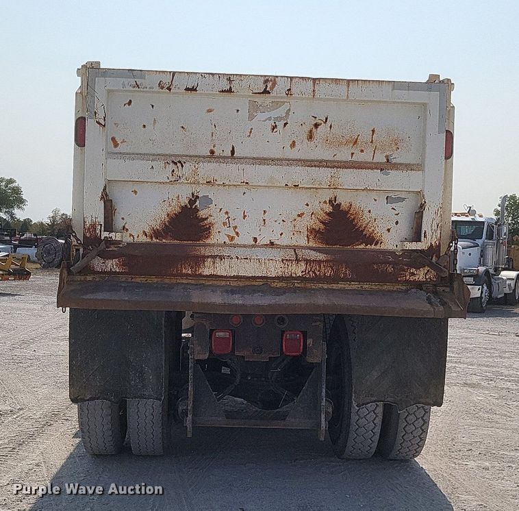 image for item DQ3641 2010 Mack CHU613 dump truck