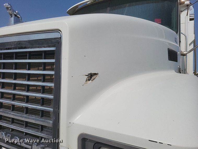 image for item DQ3641 2010 Mack CHU613 dump truck