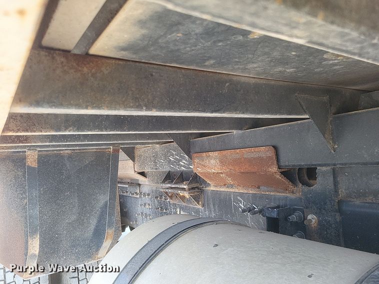 image for item DQ3641 2010 Mack CHU613 dump truck