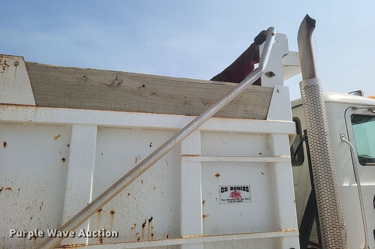 image for item DQ3641 2010 Mack CHU613 dump truck