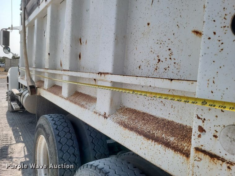 image for item DQ3641 2010 Mack CHU613 dump truck