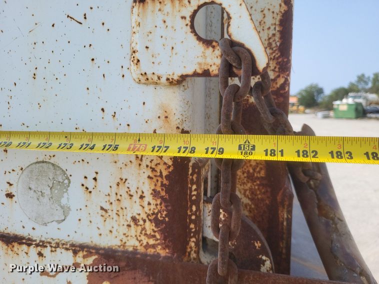 image for item DQ3641 2010 Mack CHU613 dump truck